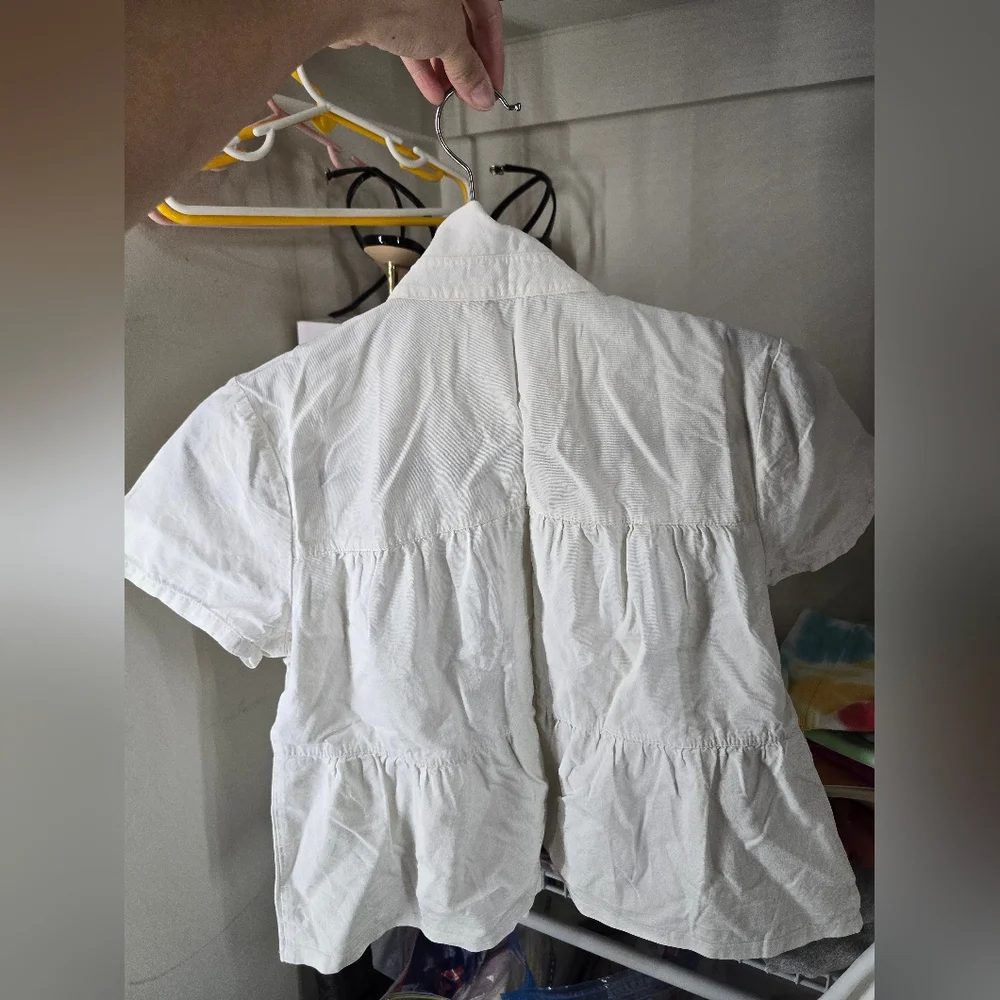 Assorted Button-Up Shirts - Picture 11 of 11